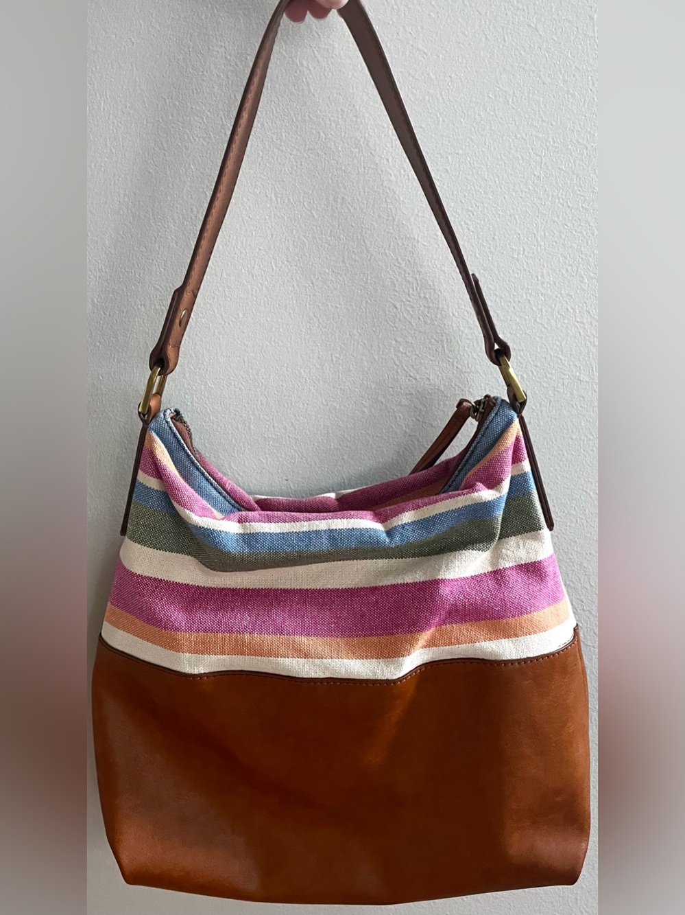 Fossil Amelia Hobo Crossbody Shoulder Bag